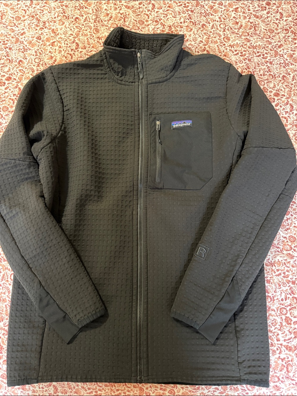 Patagonia Men’s Black Waffle-Textured Full-Zip Jacket